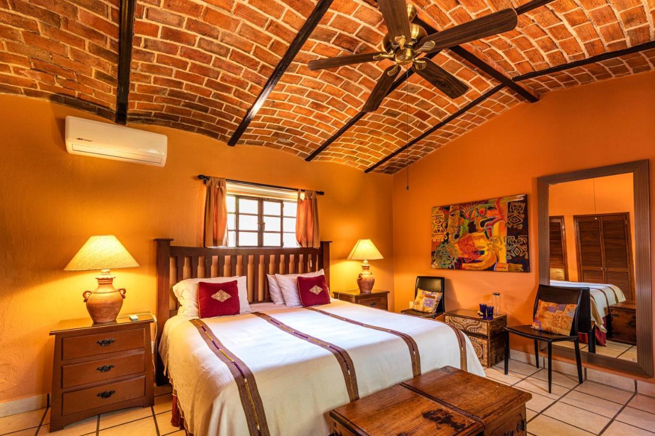 Casa Del Sol Inn Ajijic Εξωτερικό φωτογραφία