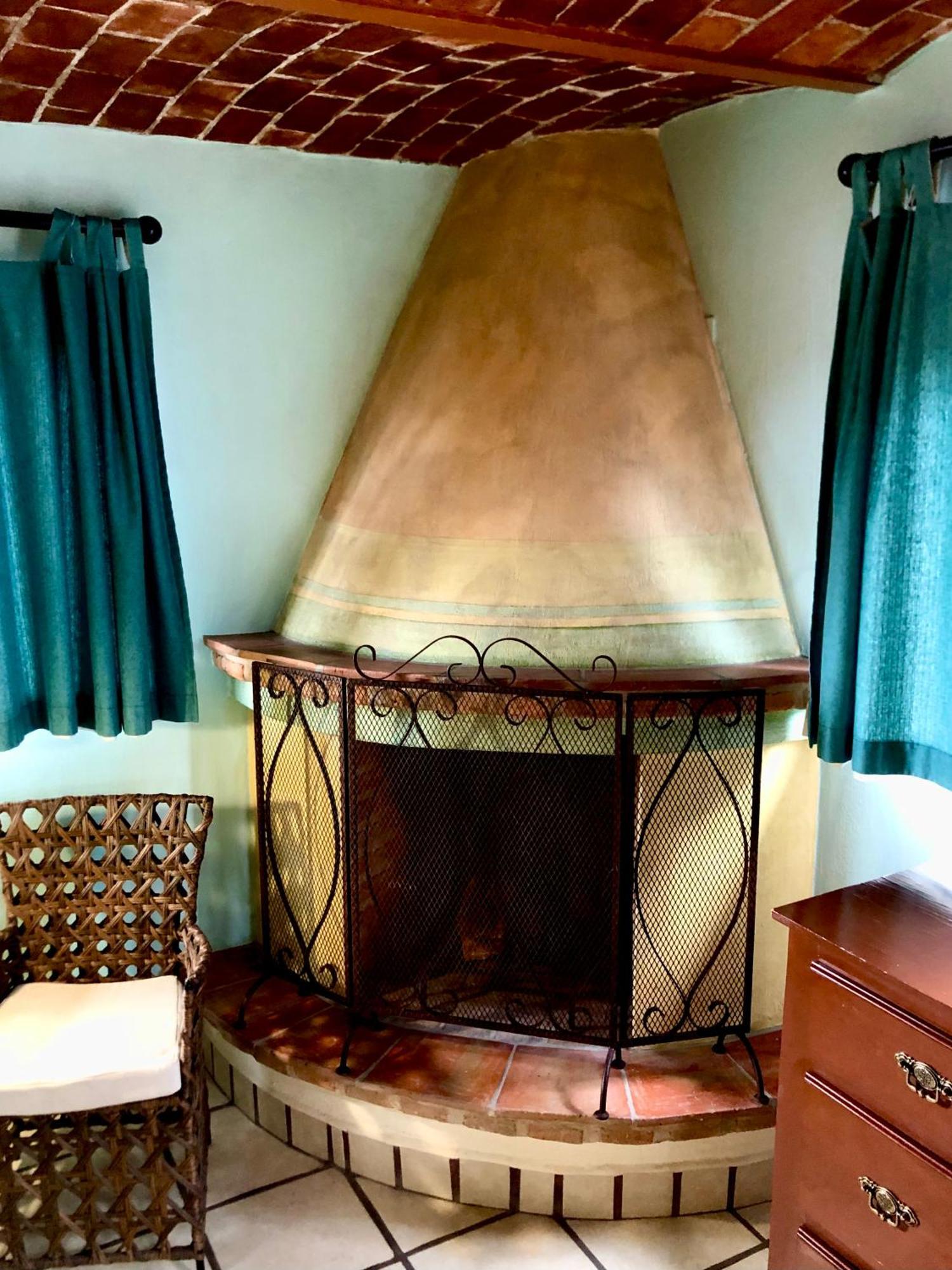 Casa Del Sol Inn Ajijic Εξωτερικό φωτογραφία