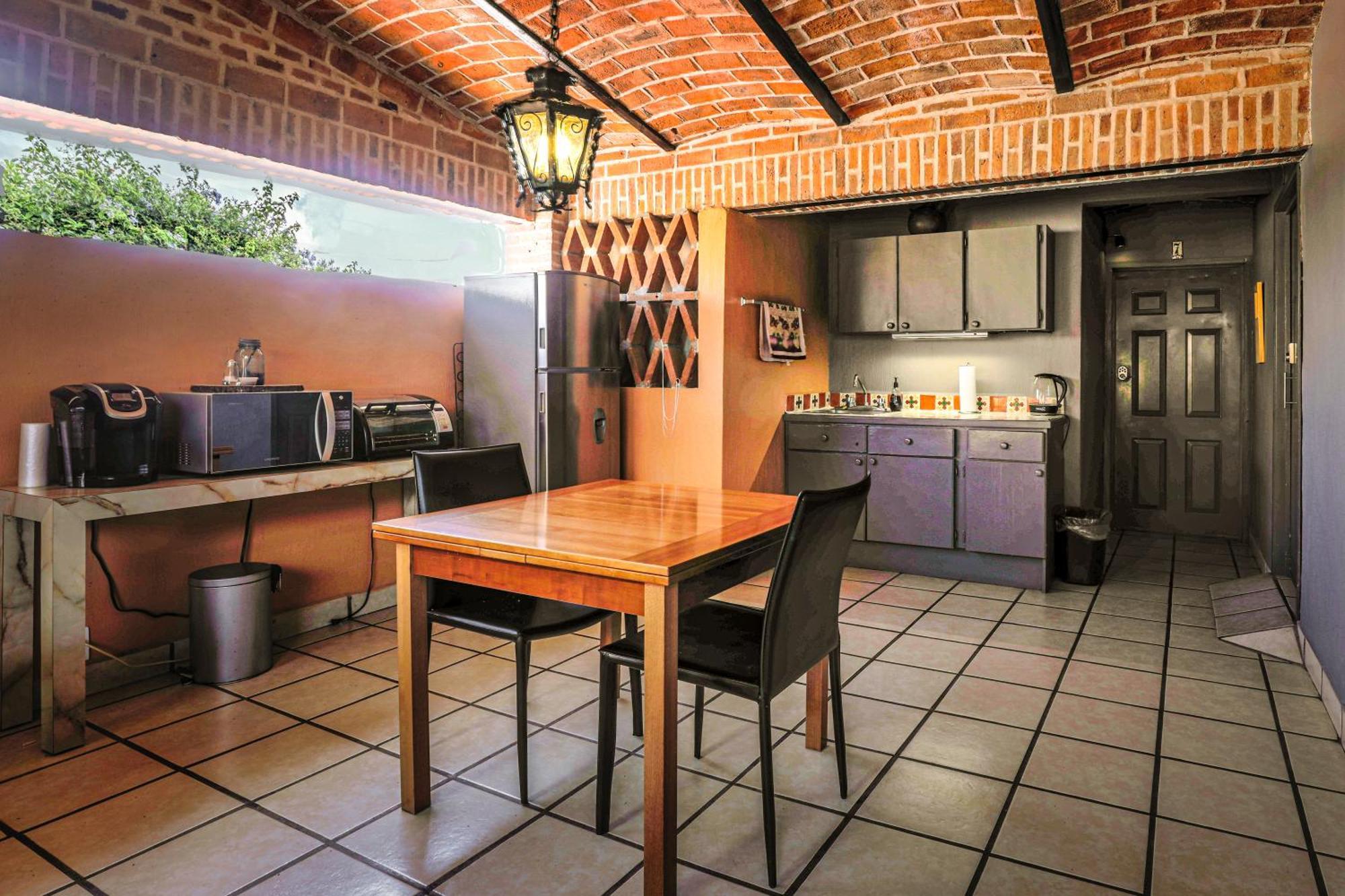 Casa Del Sol Inn Ajijic Εξωτερικό φωτογραφία